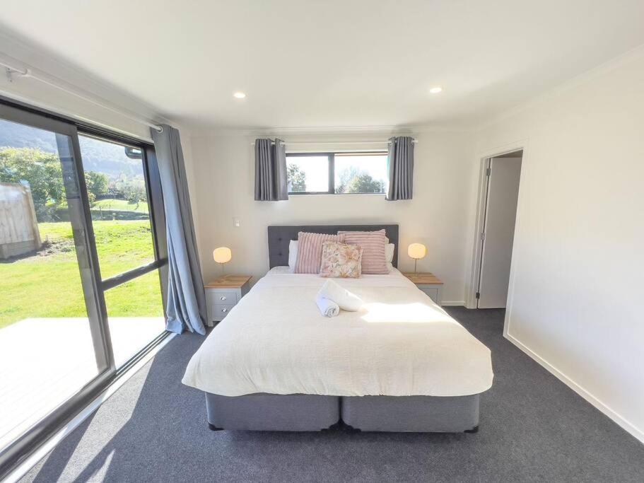 Peaceful 5 Bedrooms Retreat Rotorua Extérieur photo